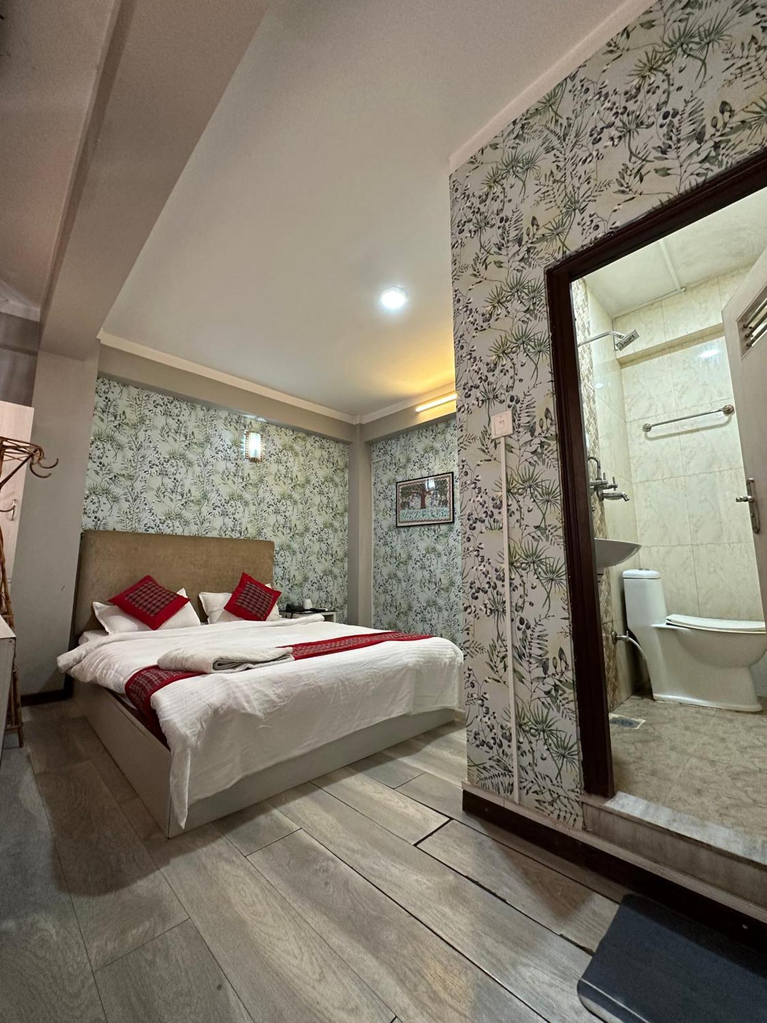 8848 Hostel Katmandu Dış mekan fotoğraf